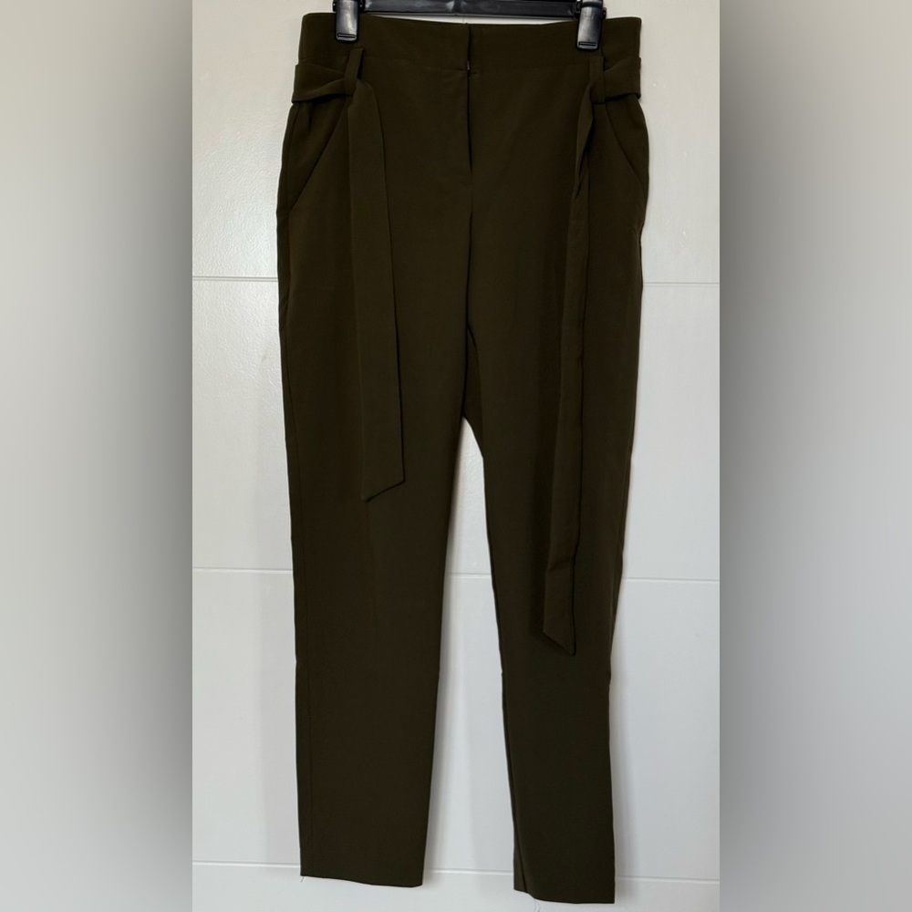 Elegant Women's Olive Trousers